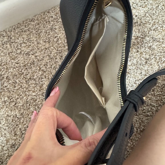 Classic Black Shoulder Bag with Gold Hardware - Picture 4 of 4